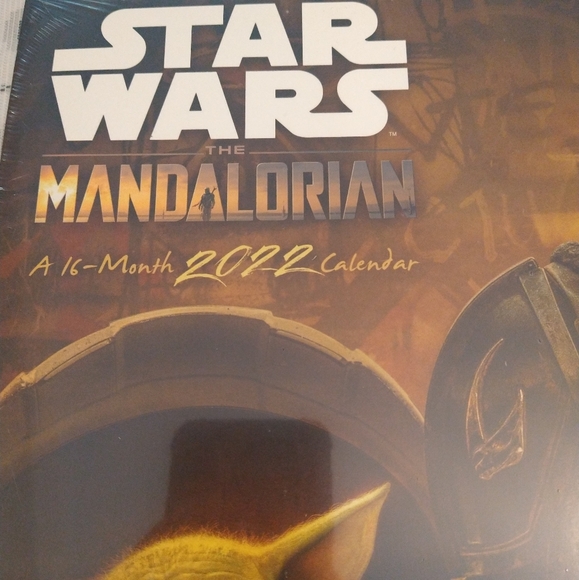 2022 Star Wars Mandalorian Wall Calendar - Picture 6 of 10